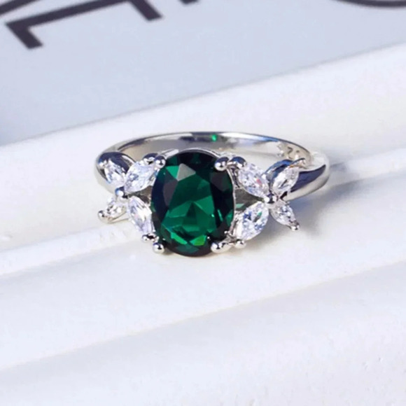 💝Dainty Oval Green Zircon Emerald Elegant Silver Rings for Women, EVGG1252 - Picture 1 of 6